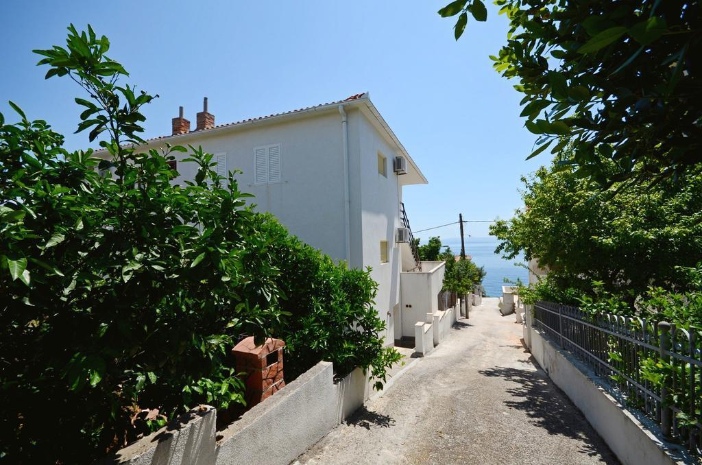 Apartments Vinka Trogir Eksteriør bilde