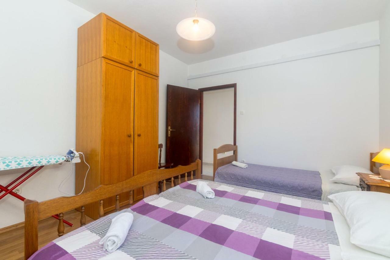 Apartments Vinka Trogir Eksteriør bilde