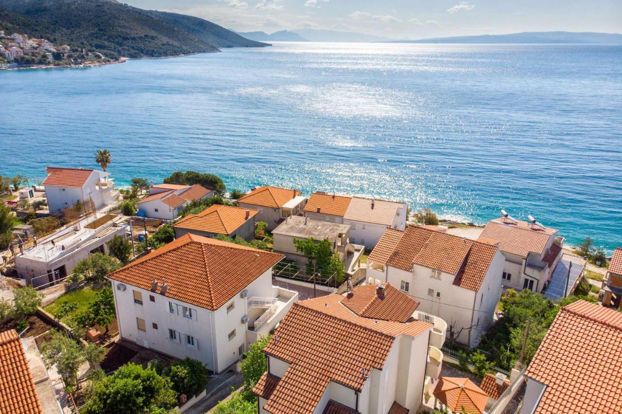 Apartments Vinka Trogir Eksteriør bilde